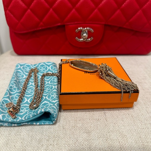 Kendra Scott Rayne necklace Rose gold and Brown mother of pearl - Picture 2 of 6